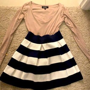 CONTRAST STRIPS A-LINE SKIRT